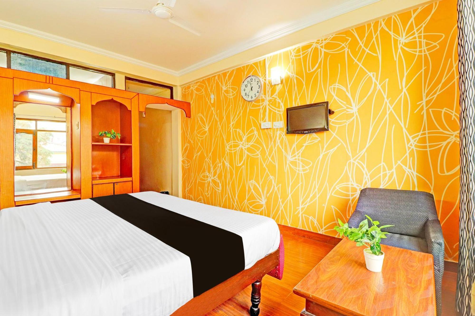 Super Collection O Pioneer Hotell Mussoorie Eksteriør bilde