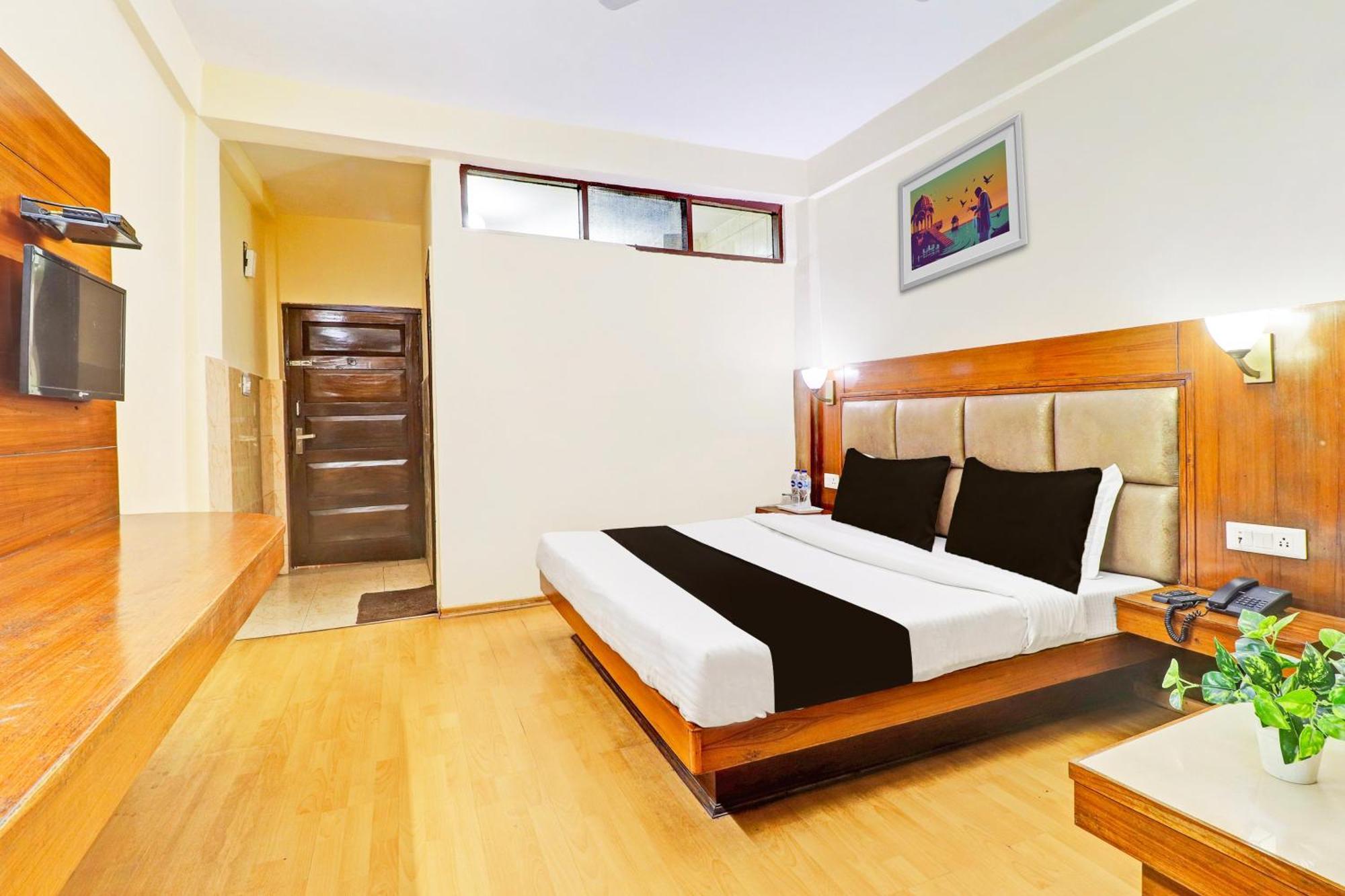 Super Collection O Pioneer Hotell Mussoorie Eksteriør bilde