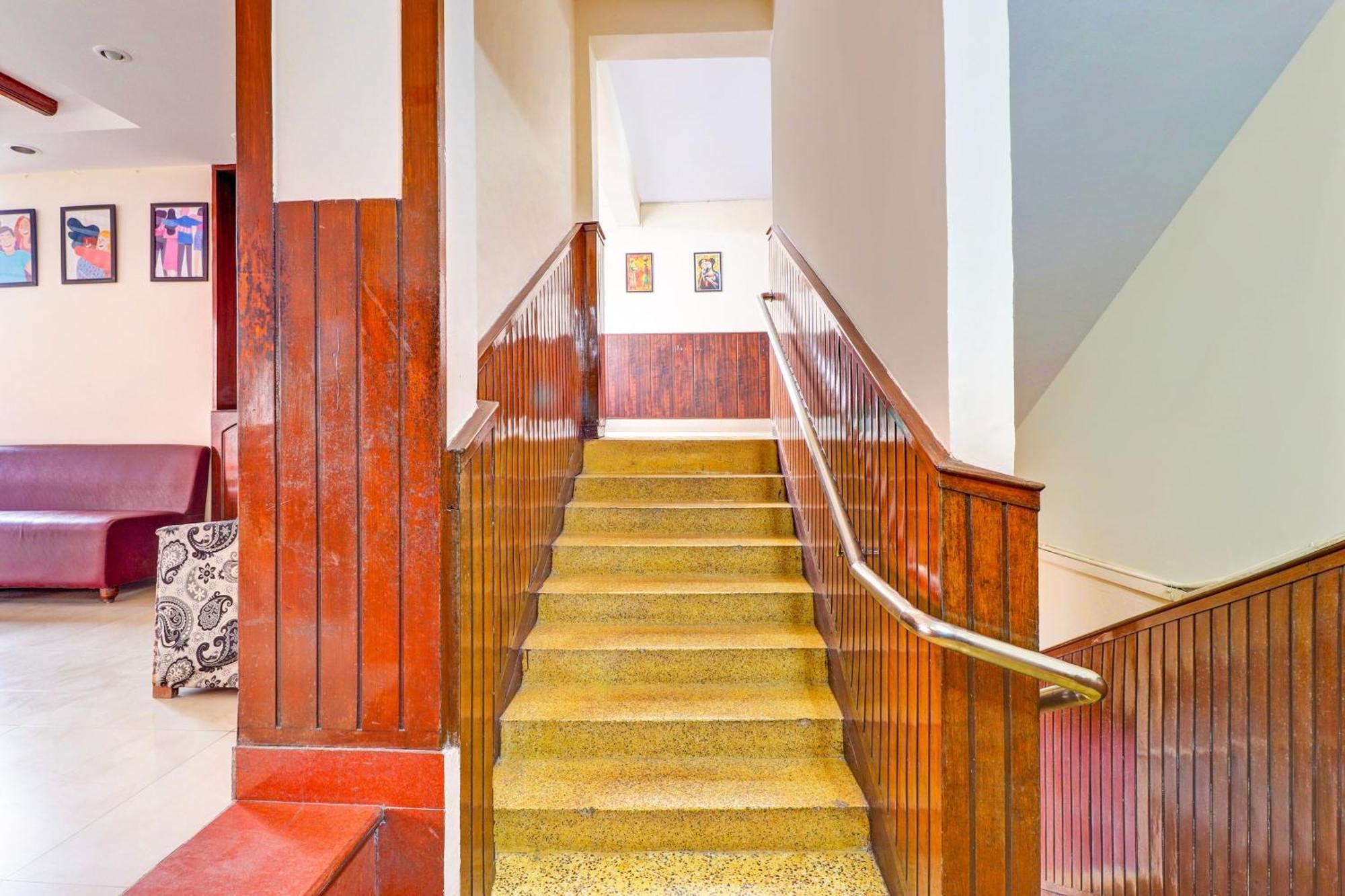Super Collection O Pioneer Hotell Mussoorie Eksteriør bilde